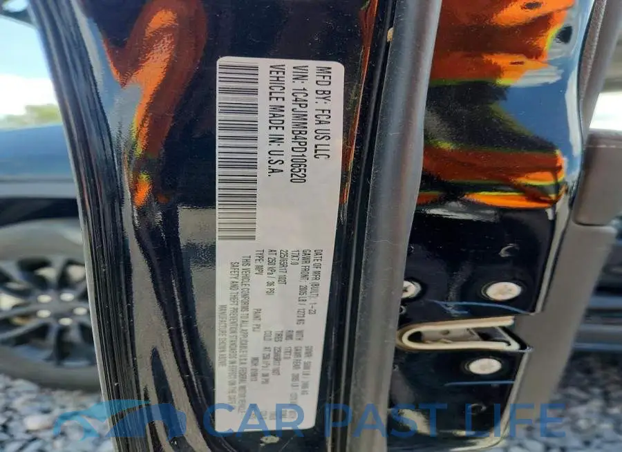 1C4PJMMB4PD106520# 13