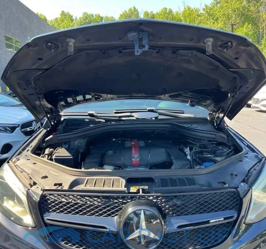 4JGED6EB0JA108228# 7
