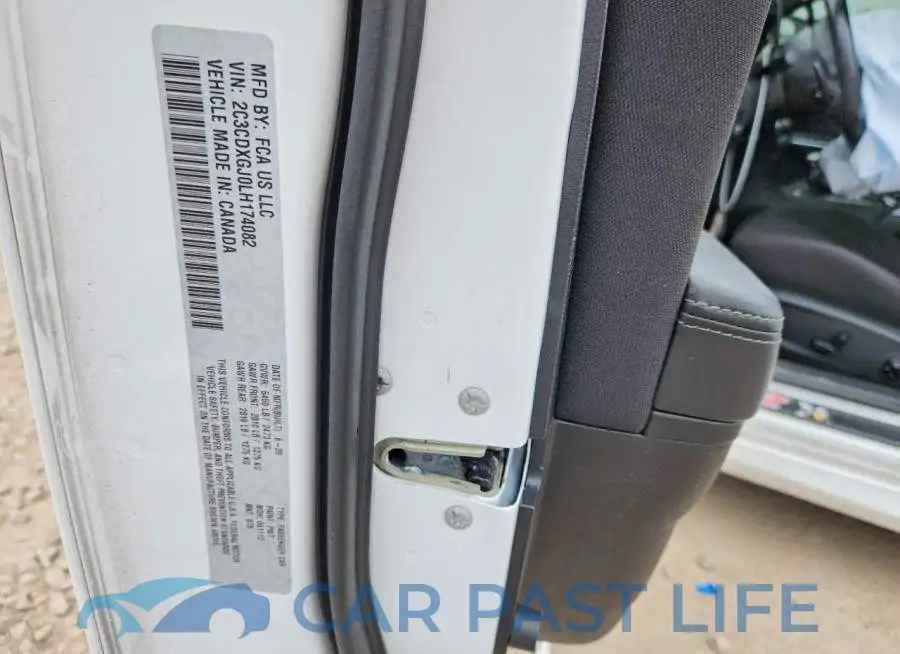 2C3CDXGJ0LH174082# 12