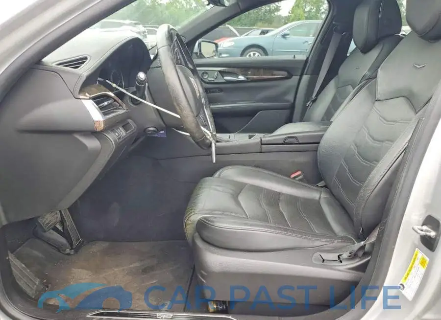 1G6KD5RS4JU101750# 7