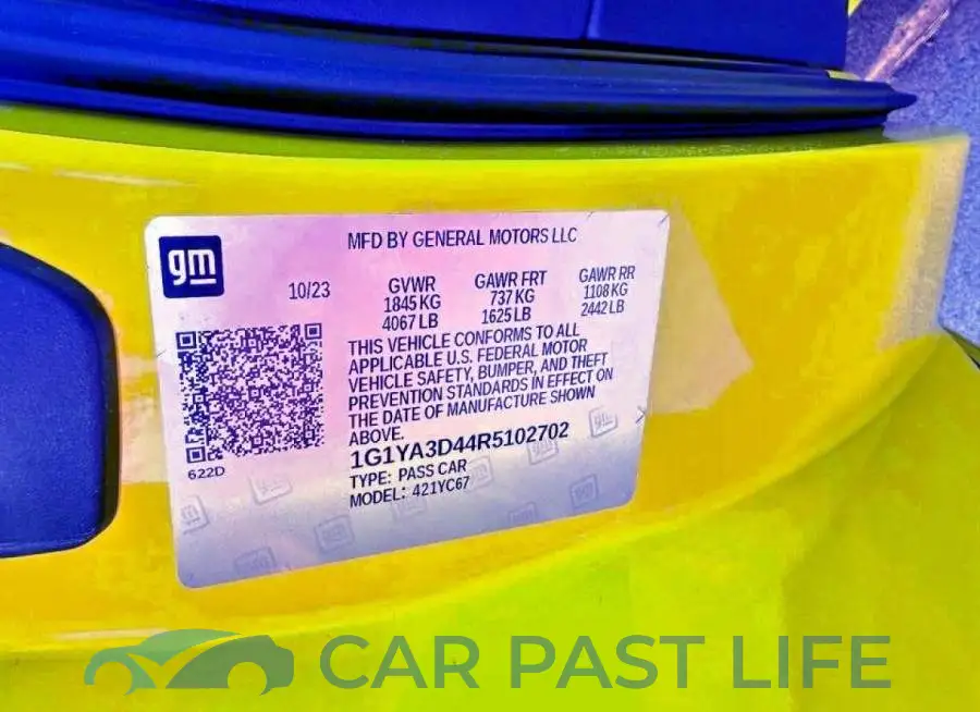 1G1YA3D44R5102702# 10