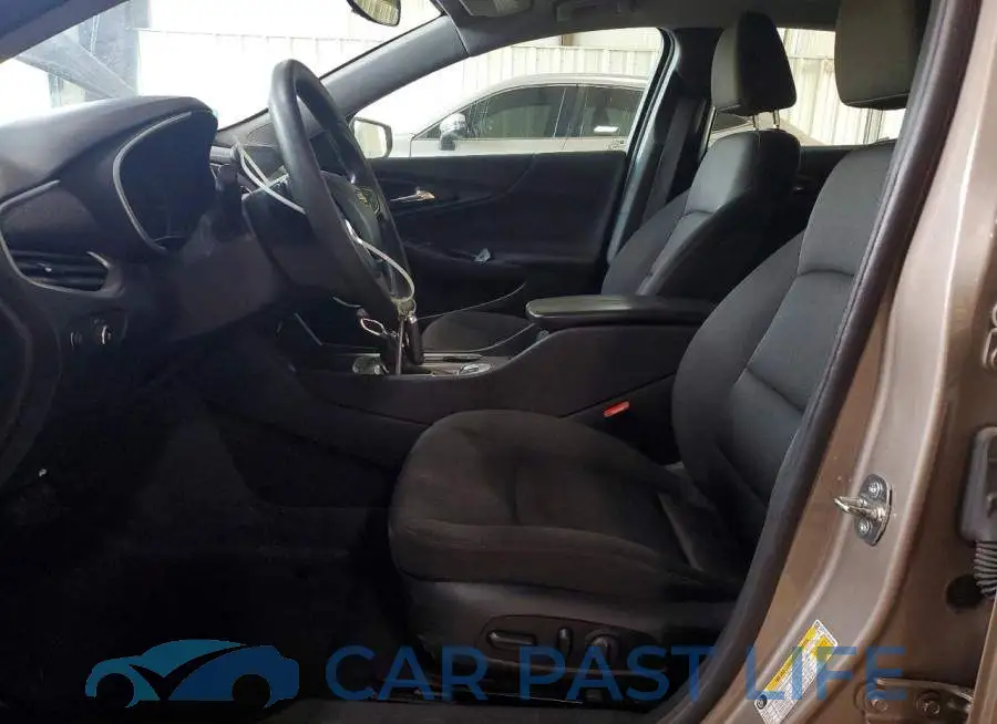 1G1ZD5ST1PF210669# 7