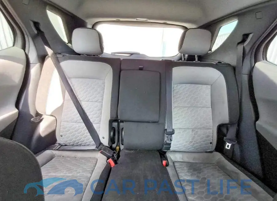 2GNAXJEV4J6183509# 10