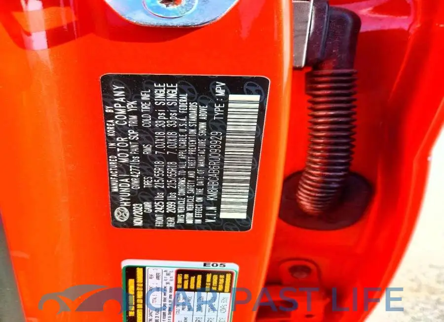 KM8HBCAB6RU093929# 13