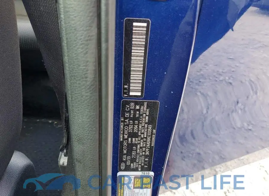 3KPF24AD6KE103849# 12