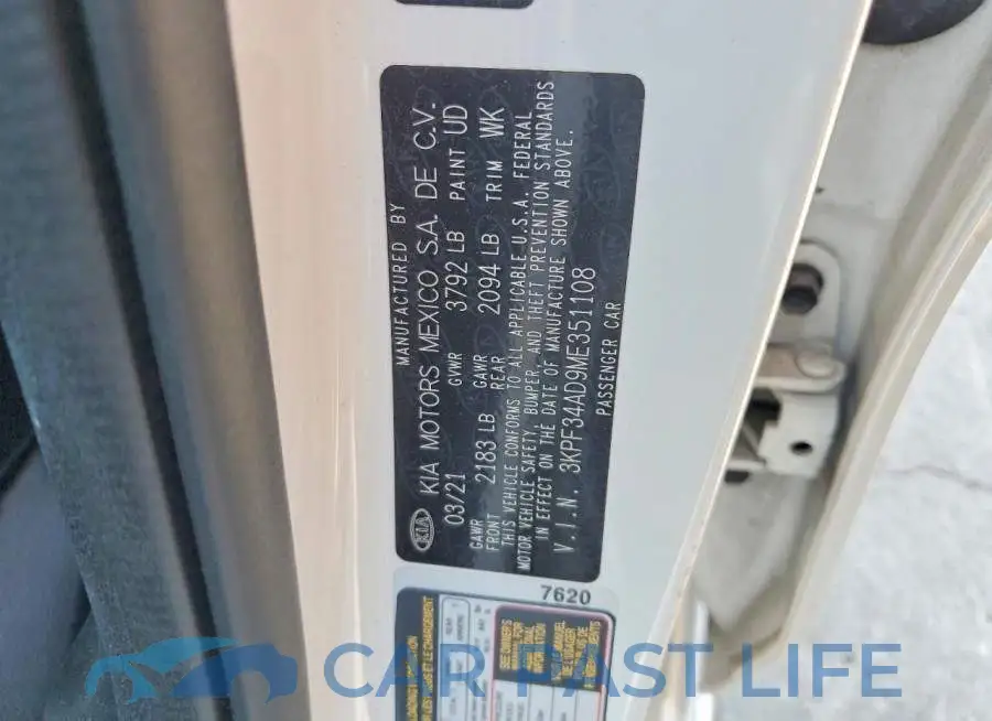 3KPF34AD9ME351108# 12