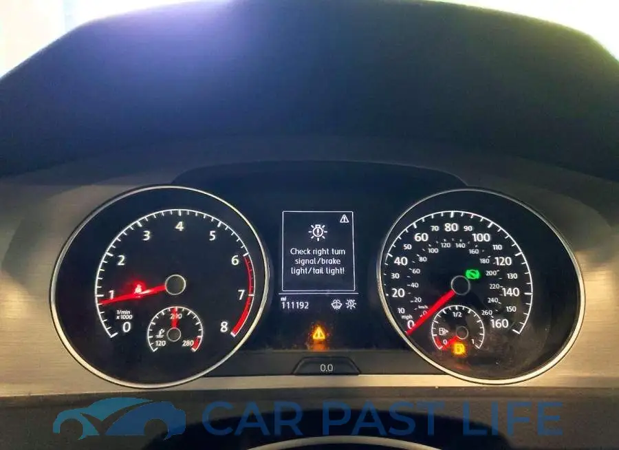 3VW017AU8HM512716# 9