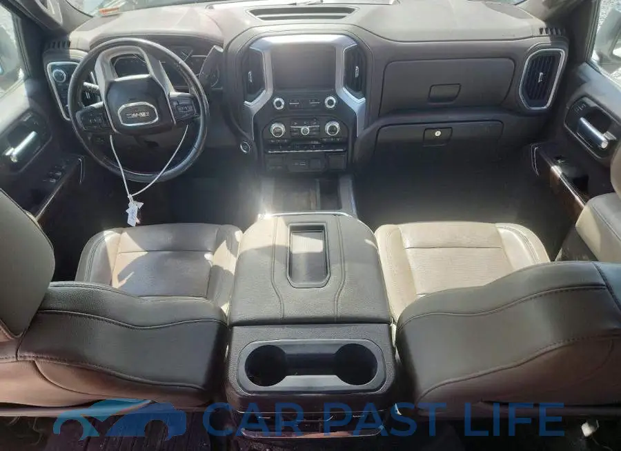 3GTU9DED8KG151130# 8