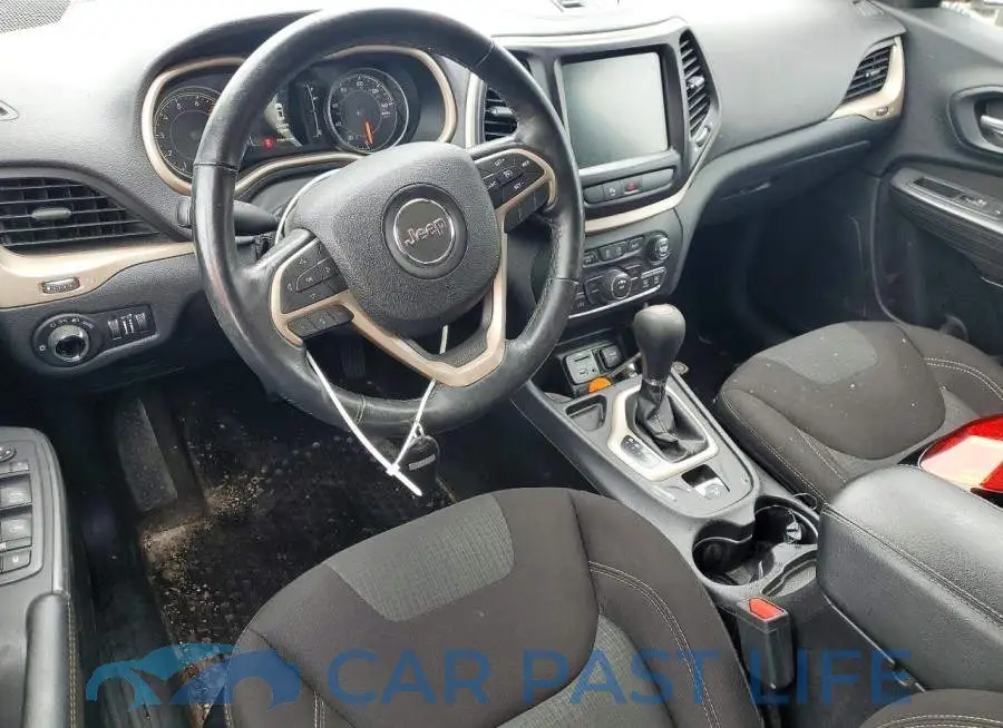 1C4PJLCS5HW535084# 8