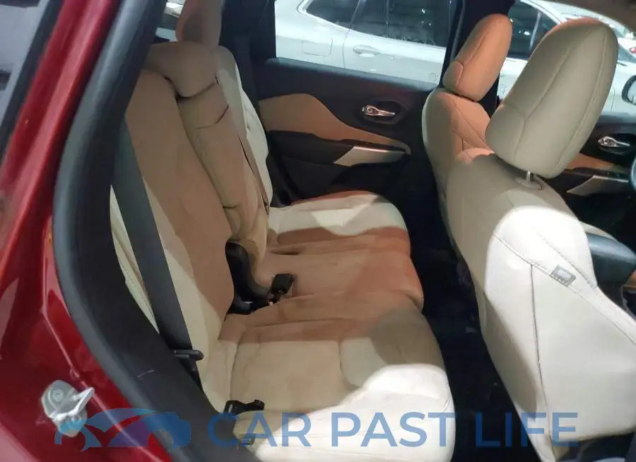 1C4PJLCS9HW640453# 11