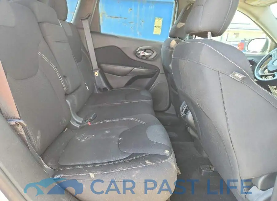 1C4PJMCS5HW521594# 11
