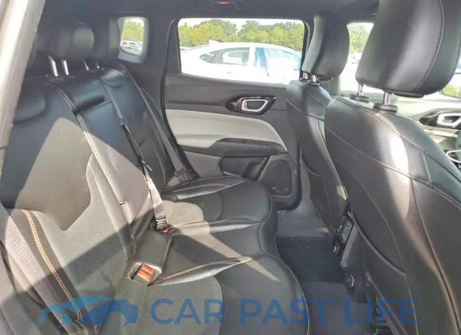 3C4NJDCN8PT522597# 11