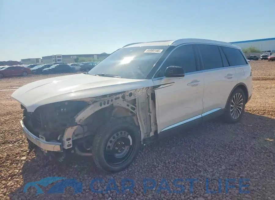 5LM5J7WC3LGL23668# 1