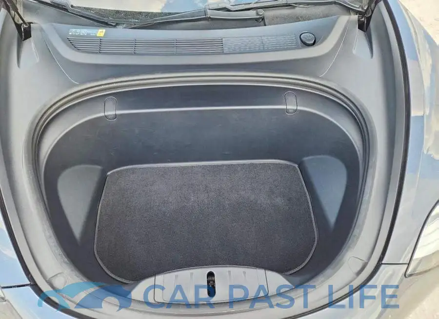 5YJ3E1EA7JF053481# 11