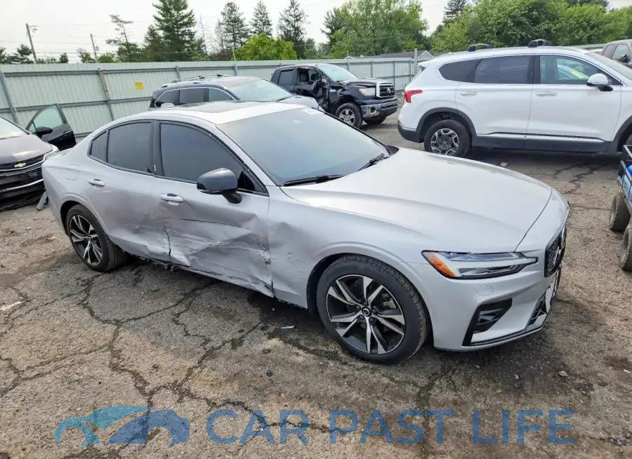 7JRL12FV4PG240678# 4