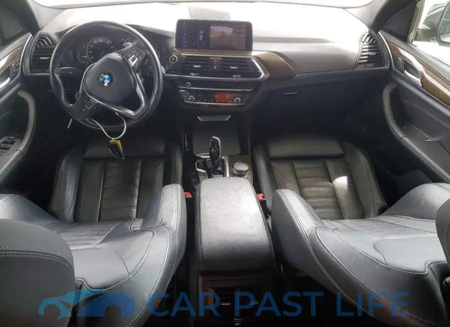 5UXTR9C58KLE19960# 8