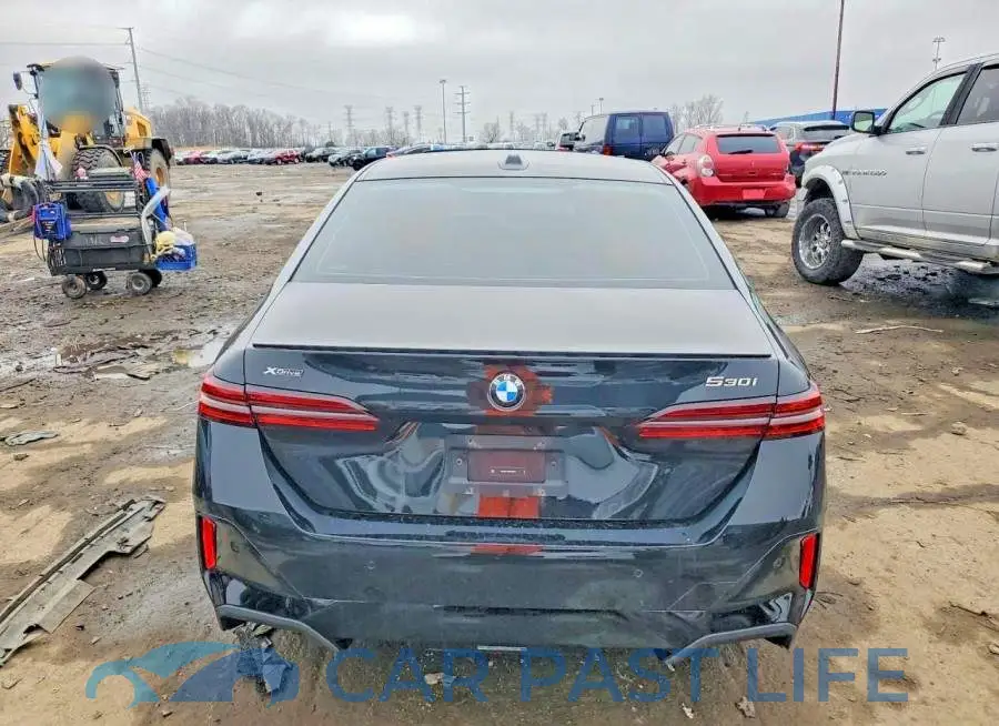 WBA53FJ08RCR95697# 6