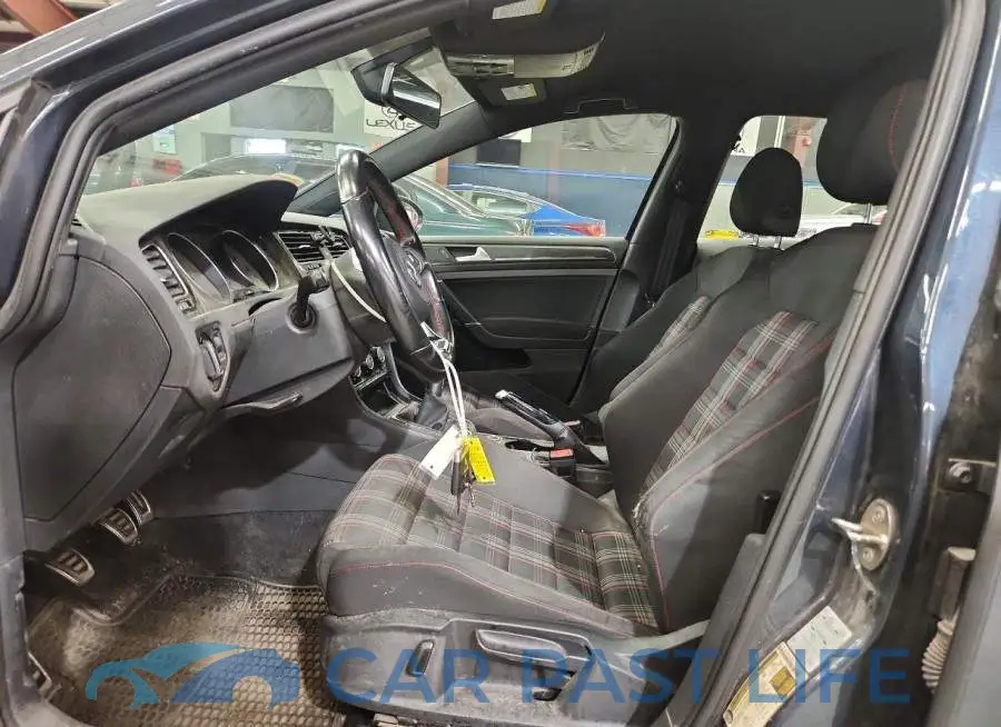 3VW5T7AU5LM016894# 7