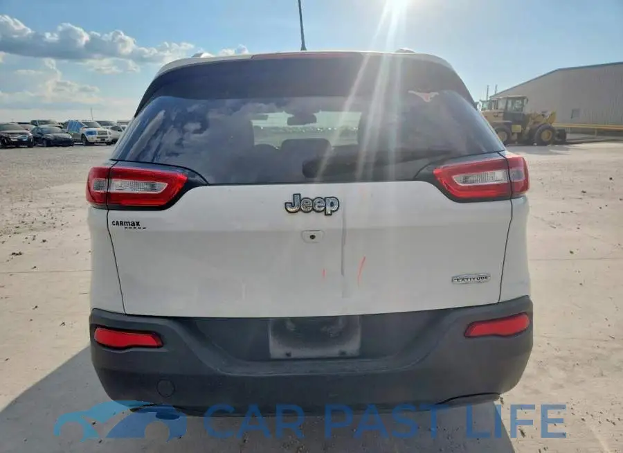 1C4PJLCB3JD559109# 6