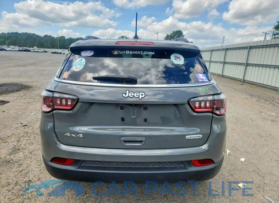 3C4NJDBN1PT526928# 6
