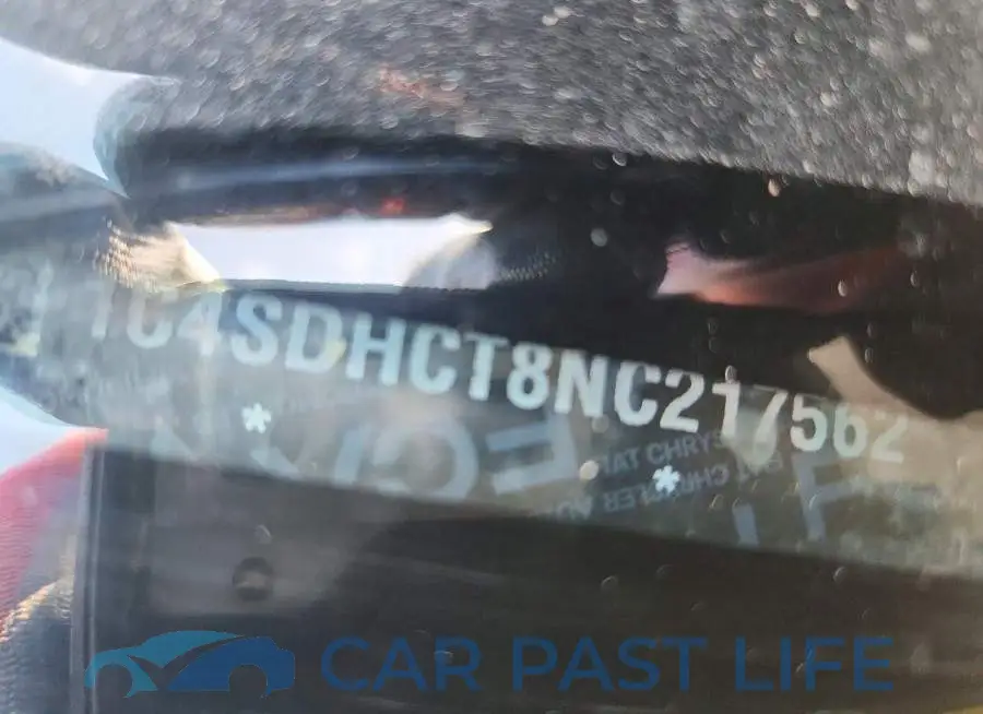 1C4SDHCT8NC217562# 12