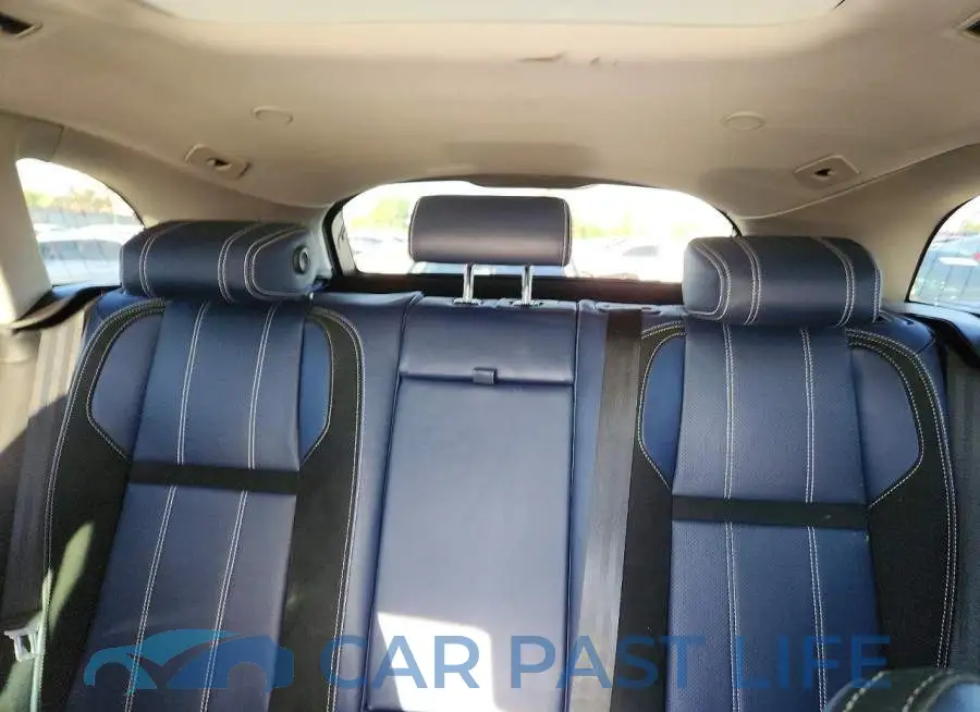 SALYJ2EX5MA311899# 10