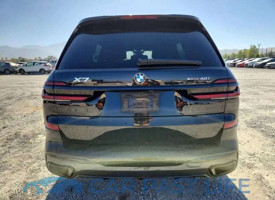 5UX23EM0XR9V13562# 6