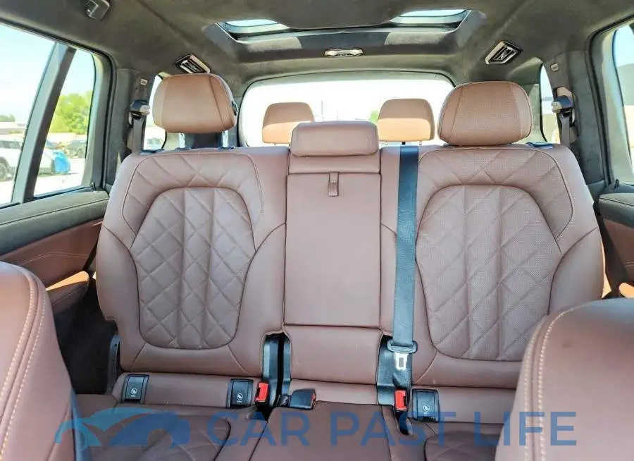 5UX23EM0XR9V13562# 10