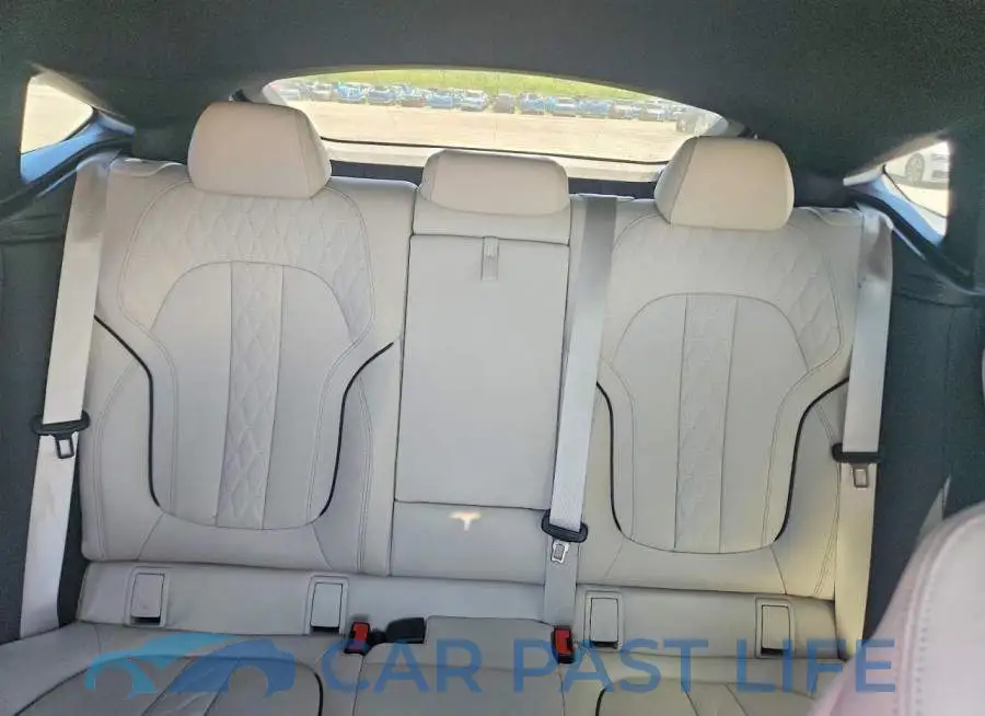 5UXCY8C04N9K18153# 10