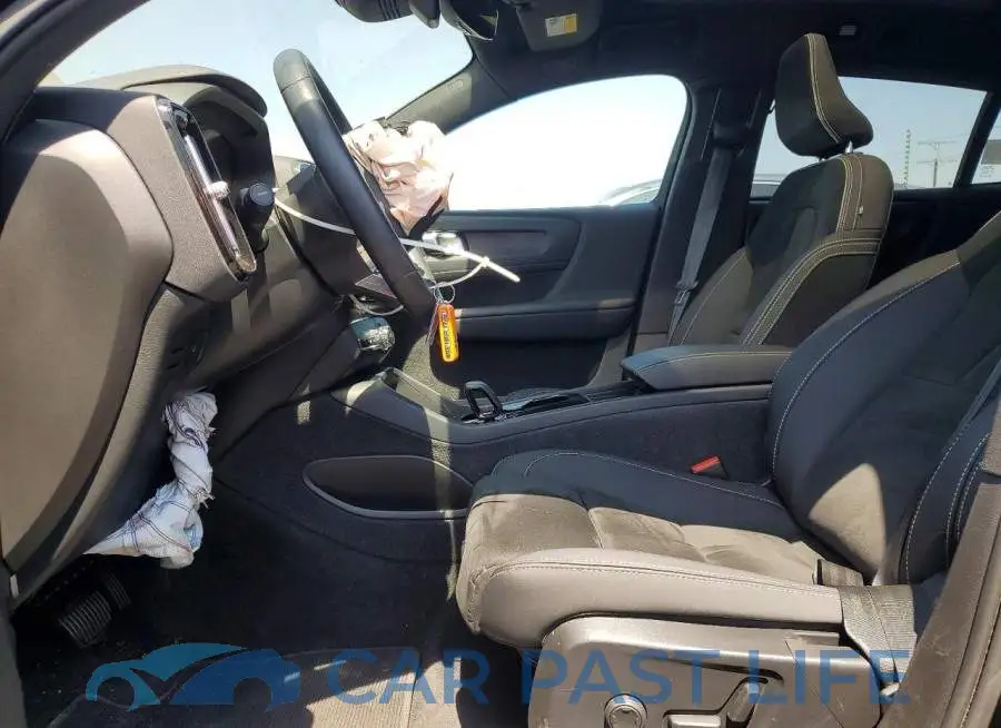 YV4ED3GM9P2049763# 7