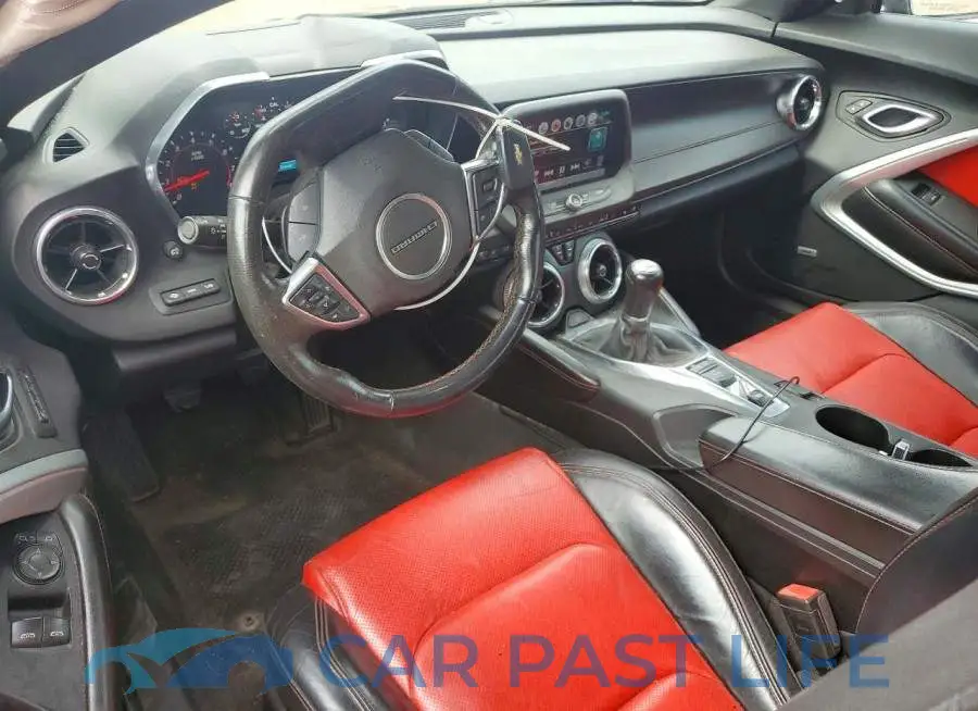 1G1FC1RS5J0168304# 8