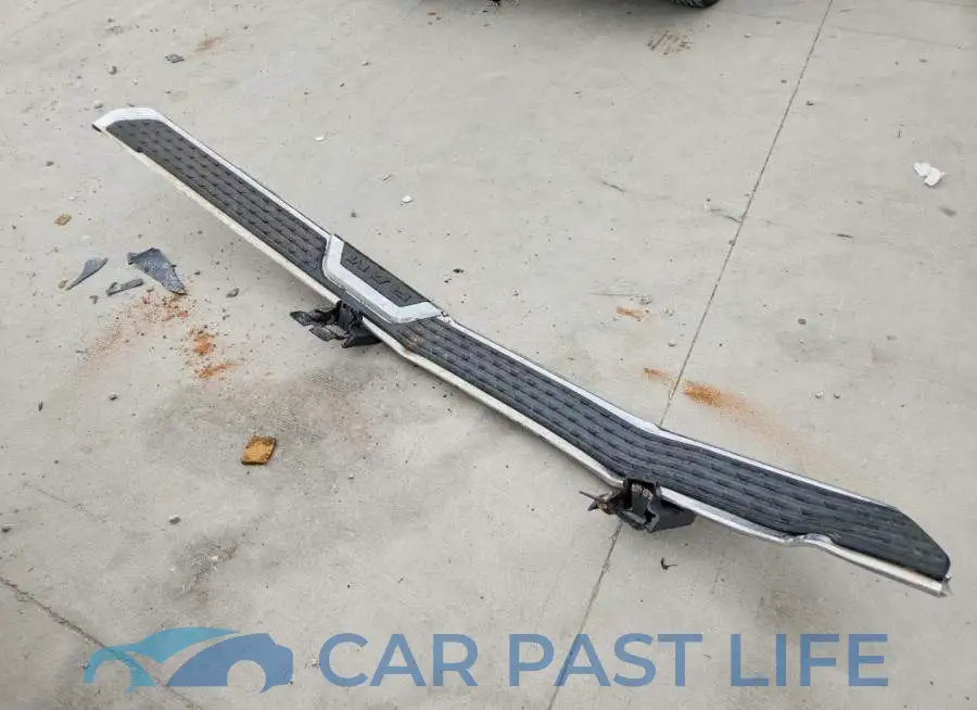 3C6UR5CJ6LG251072# 12