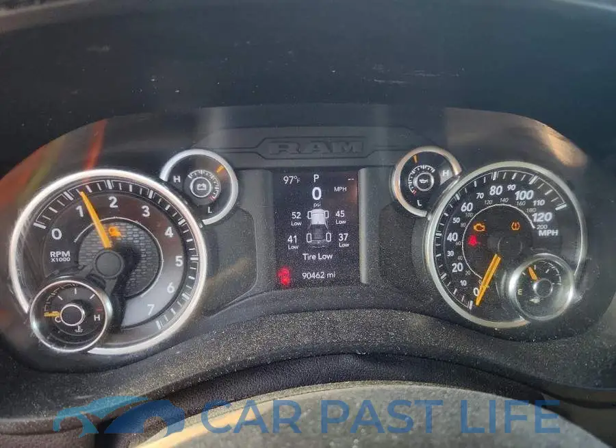 3C6UR5CJ7LG236743# 9