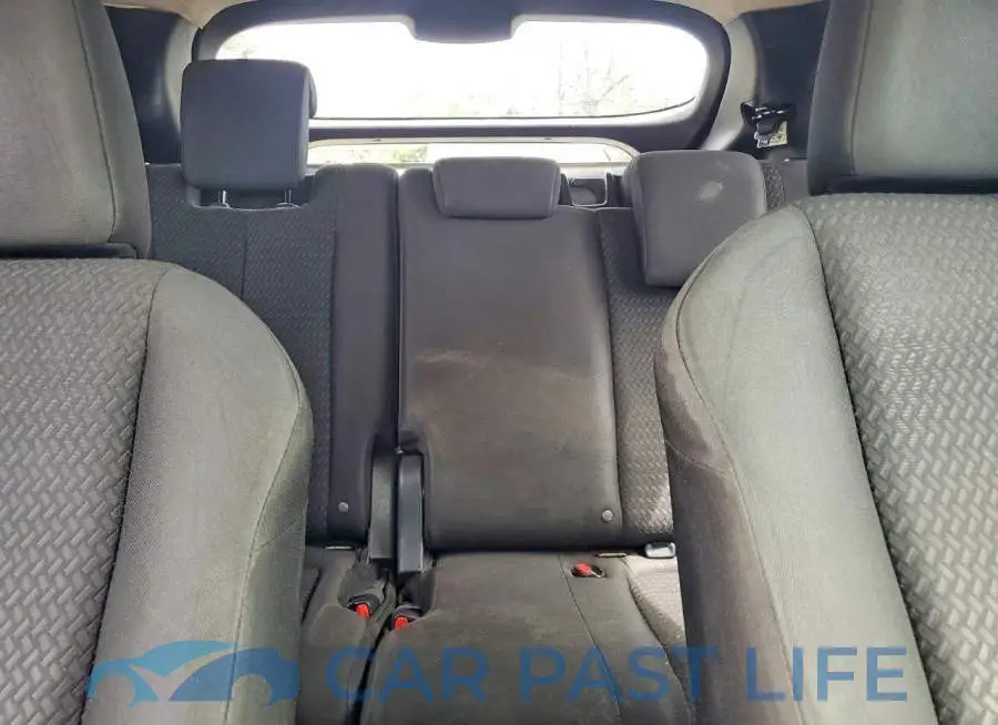 JA4AT4AA2JZ069645# 10