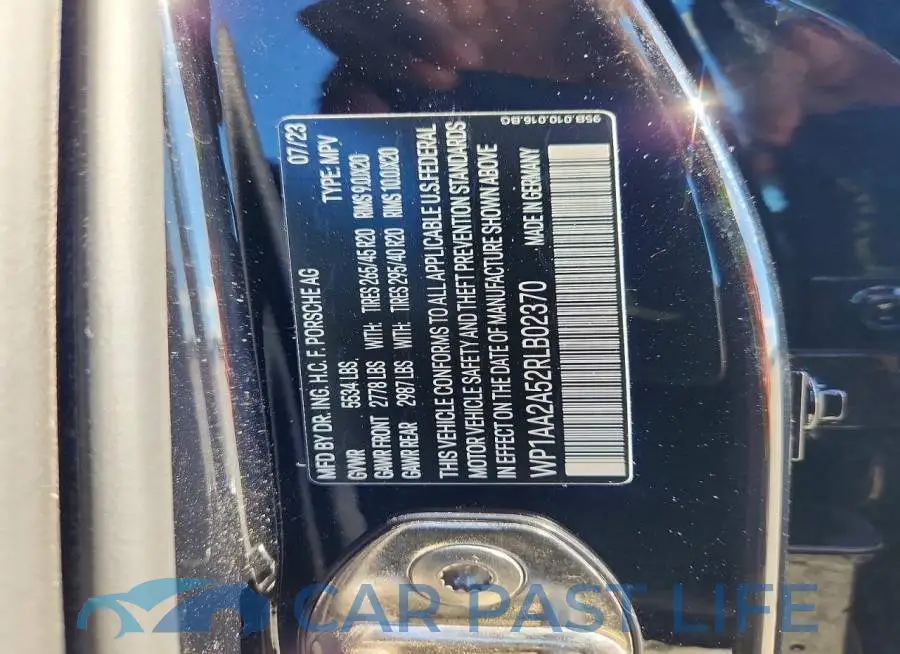 WP1AA2A52RLB02370# 13