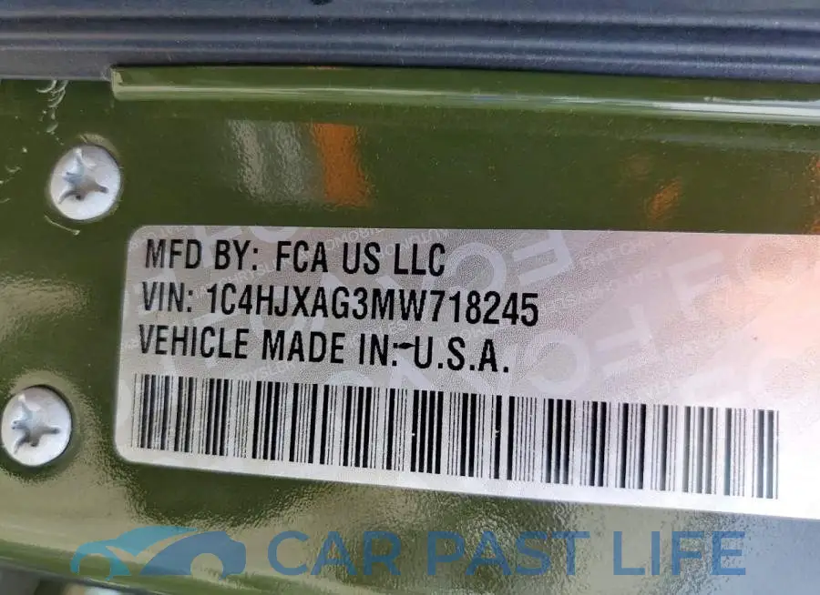 1C4HJXAG3MW718245# 14