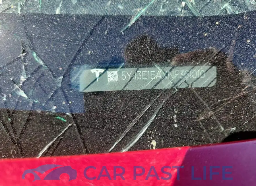5YJ3E1EAXNF361010# 13