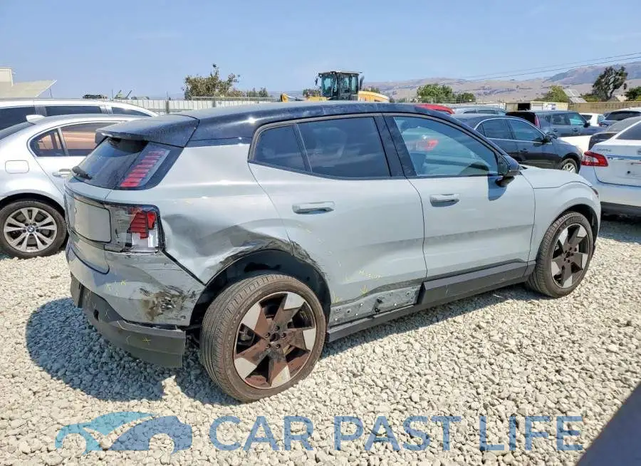 YV4EK3ZL2SS156253# 3