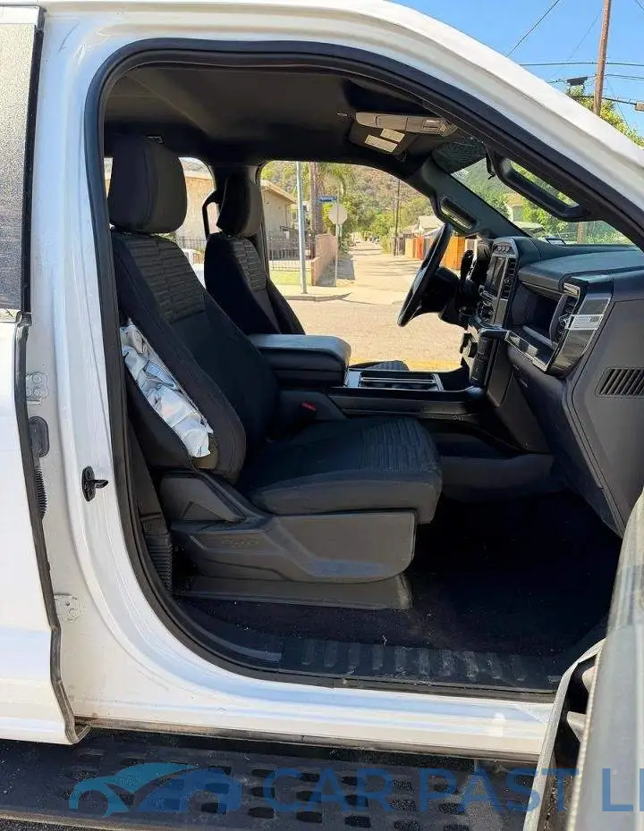 1FTFW1E5XPKE21354# 5