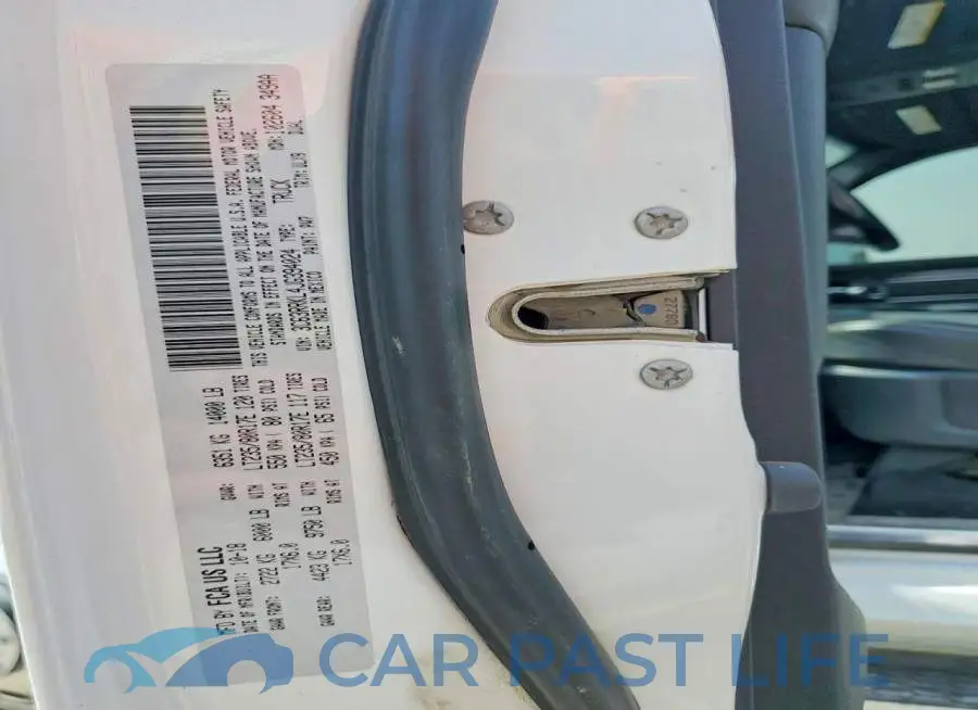 3C63RRKL4JG394024# 12