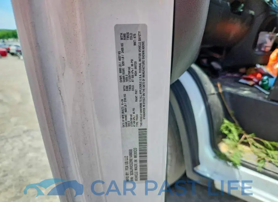 3C6LRVCG2RE149658# 13