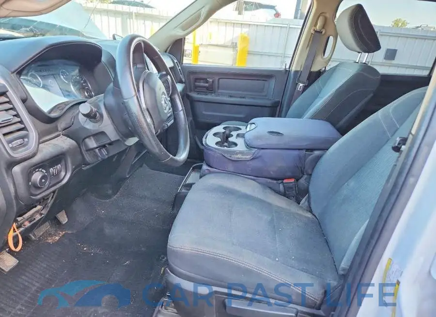 3C6UR5CJ9LG303293# 7