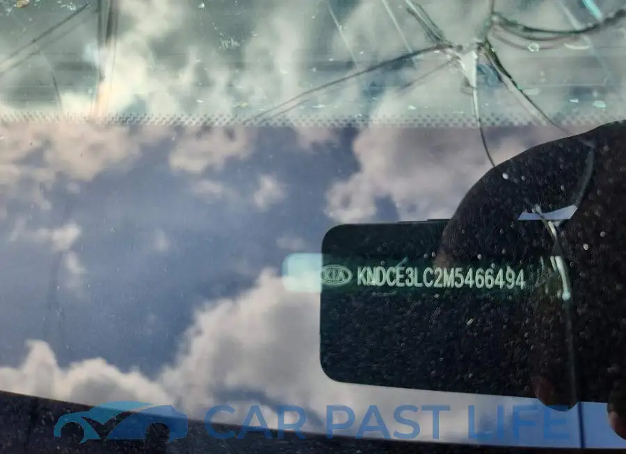 KNDCE3LC2M5466494# 12