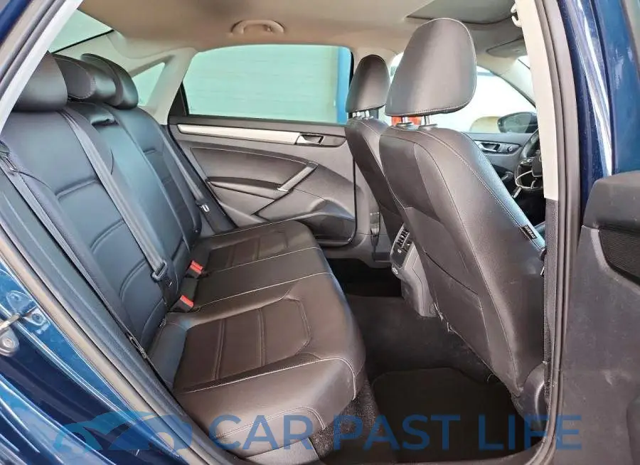 1VWSA7A37NC005772# 10