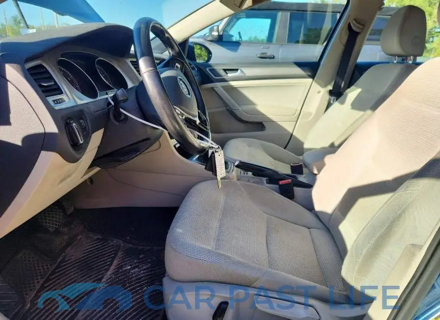 3VW017AU9HM511722# 7