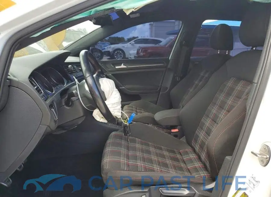 3VW547AU4JM277637# 7
