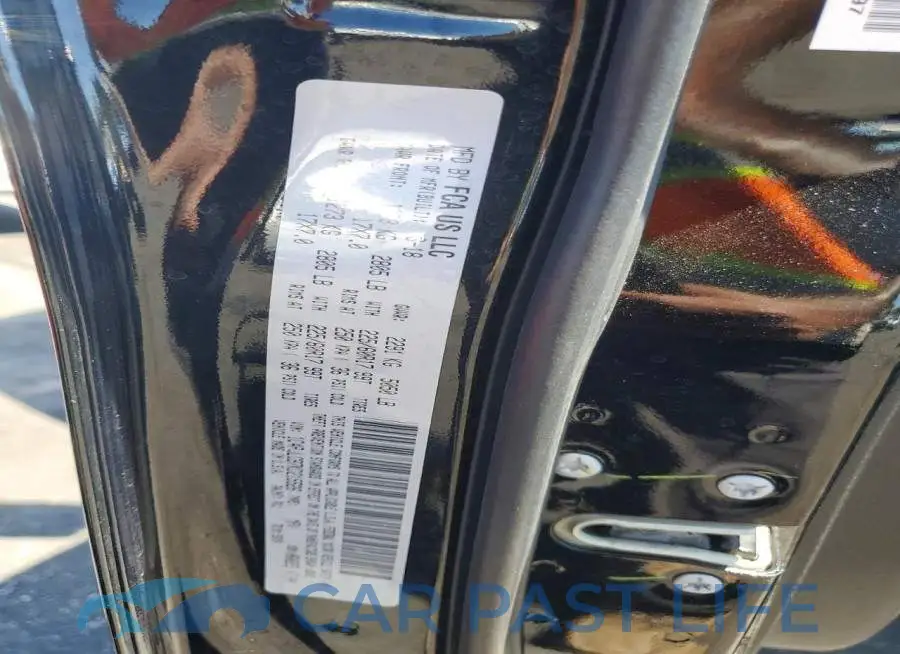 1C4PJLCB7KD215526# 13