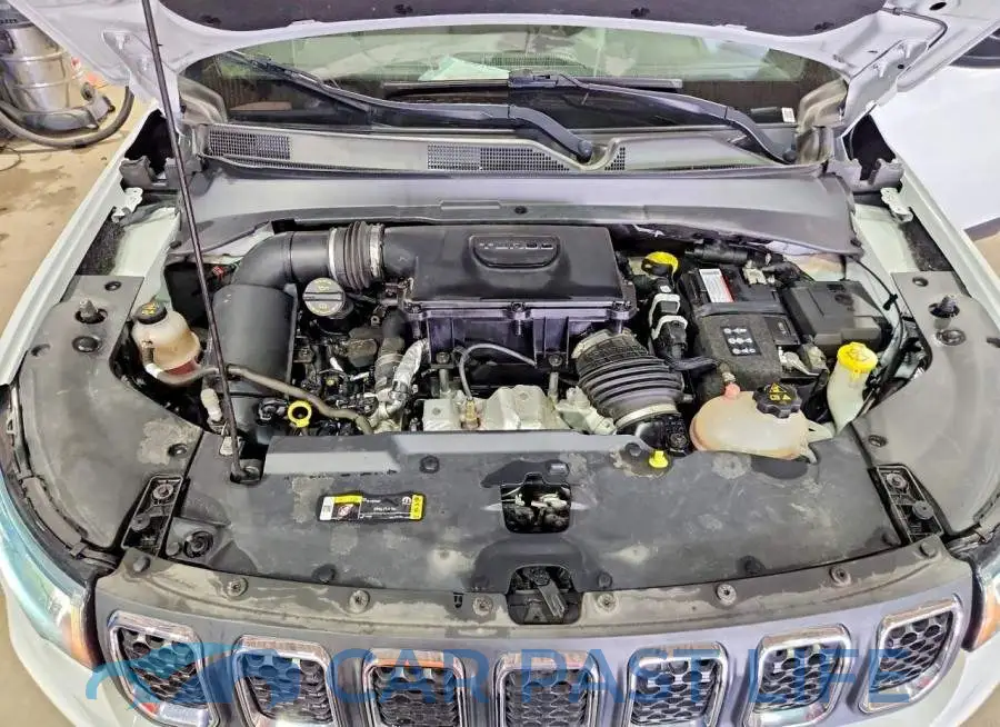 3C4NJDBN7PT552949# 12