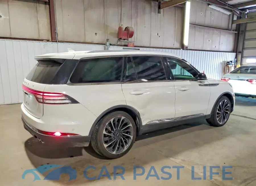 5LM5J7XC0LGL21195# 3