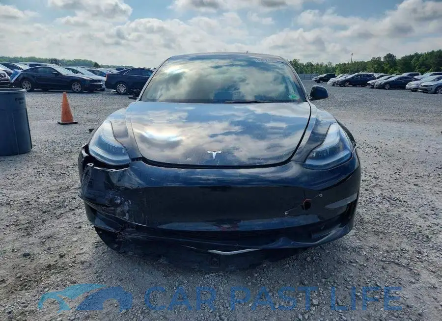 5YJ3E1EB9NF202472# 5
